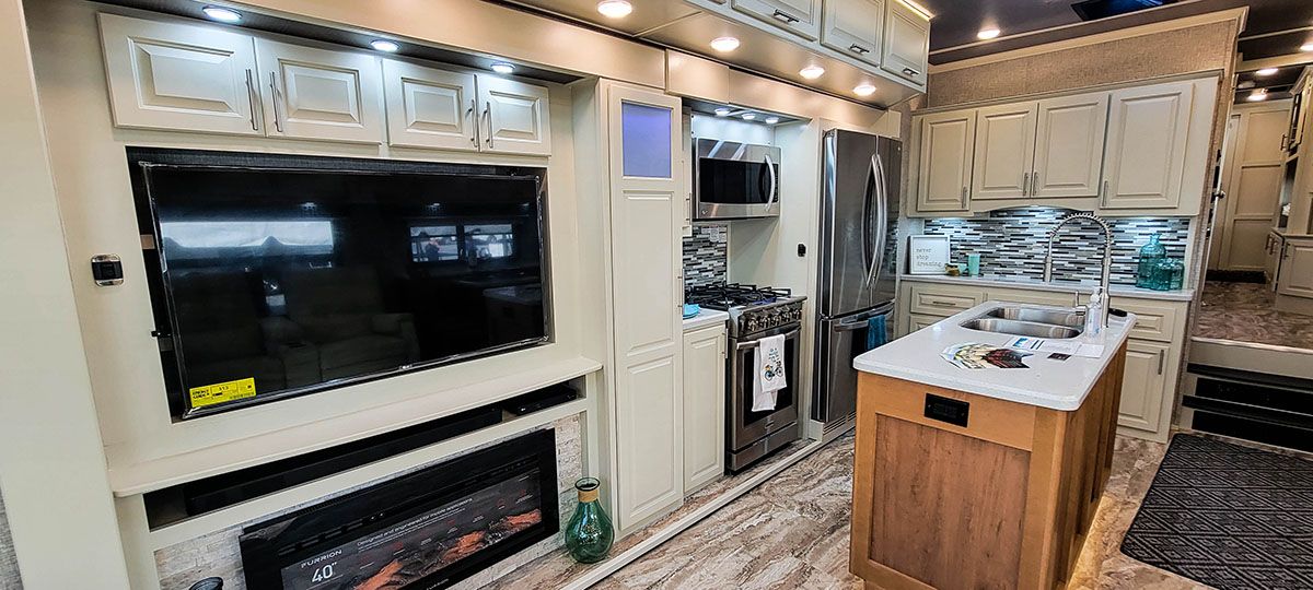 full time luxury fifth wheel kitchen
