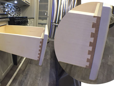 luxury 5th wheel drawer